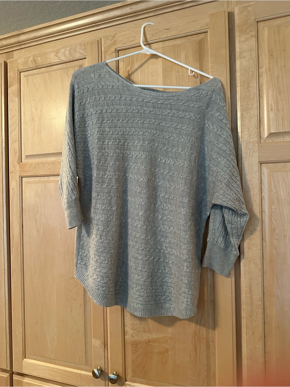 Market & Spruce Gray Off-Shoulder Cable Knit Pullover